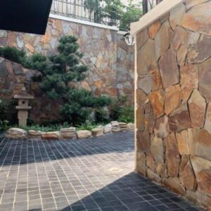 Đá rối vàng ánh kim (lát sân - ốp tường)
